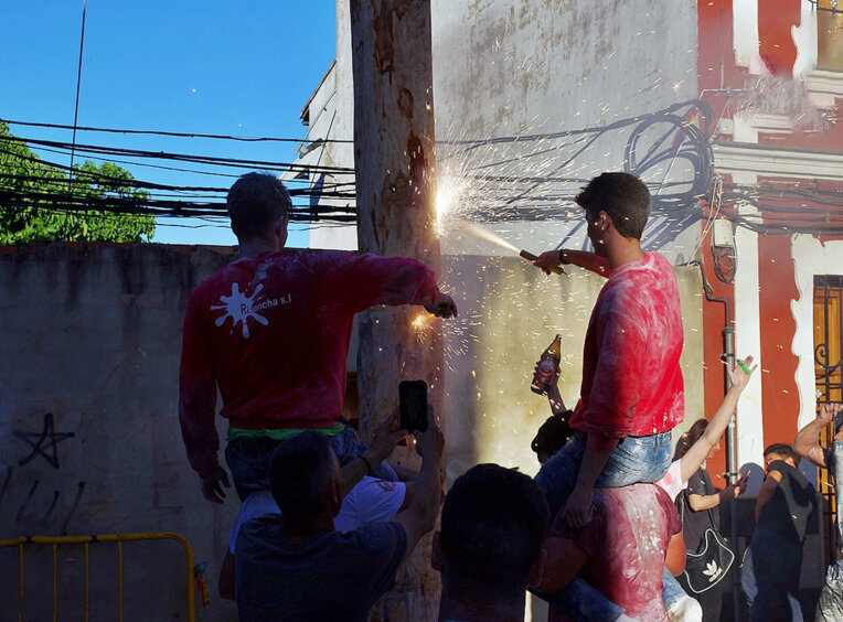 Pi de Santa Creu a La Torreta de Canals. Foto: Coneixercanals.com